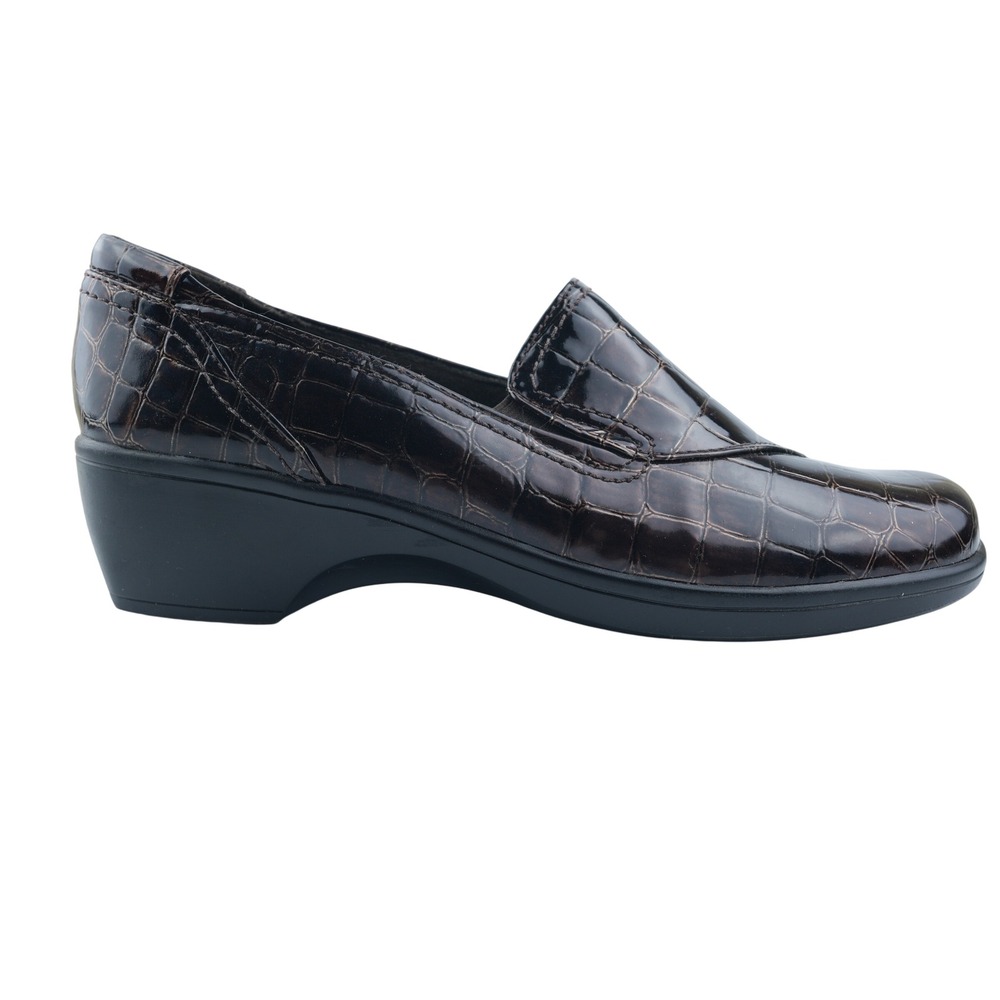 Clarks Loafers Women 8M Brown Croc Embossed Patent Wedge Bendables 38634